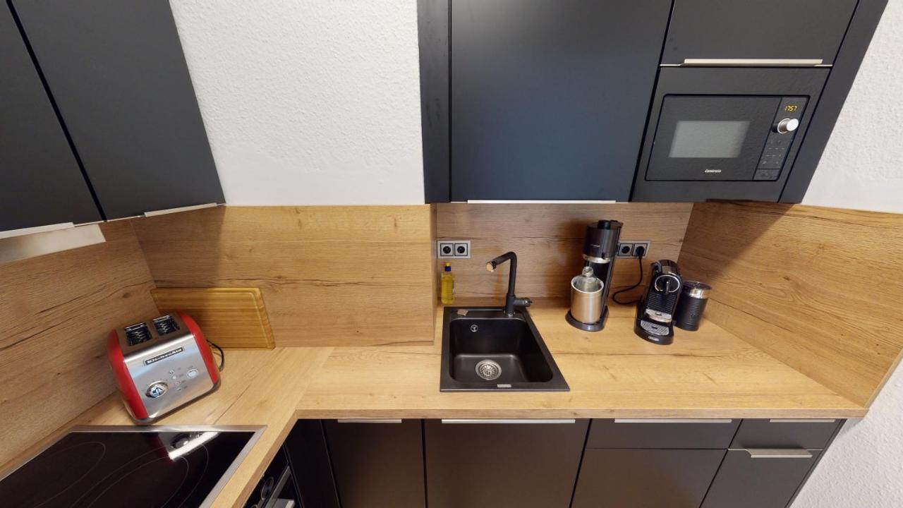 Sweethome - Zentral - Kueche & Parkplatz, Wifi Halle  Exteriör bild