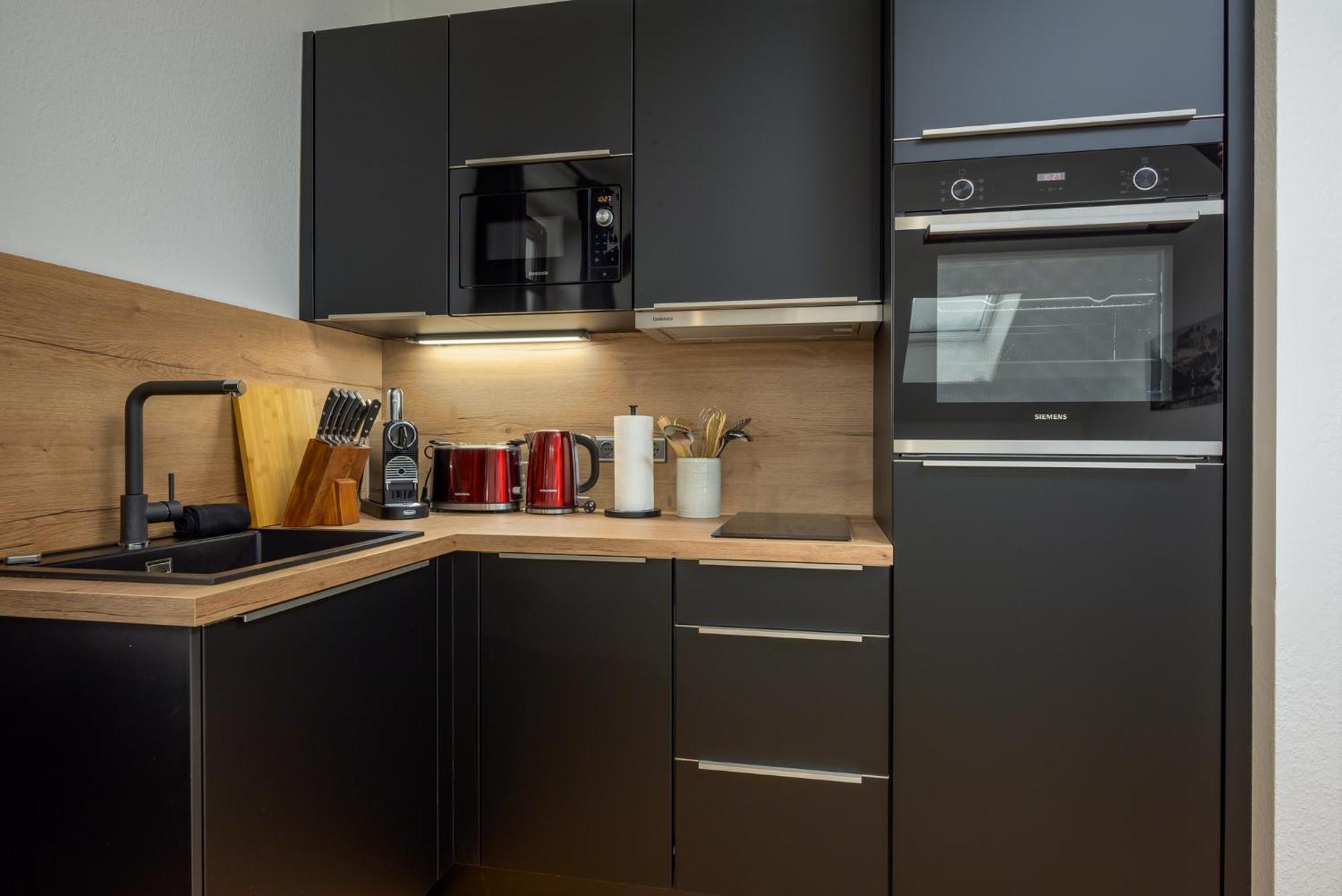 Sweethome - Zentral - Kueche & Parkplatz, Wifi Halle  Exteriör bild