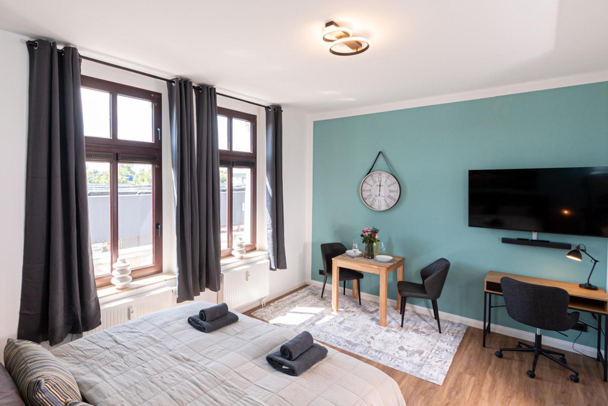 Sweethome - Zentral - Kueche & Parkplatz, Wifi Halle  Exteriör bild