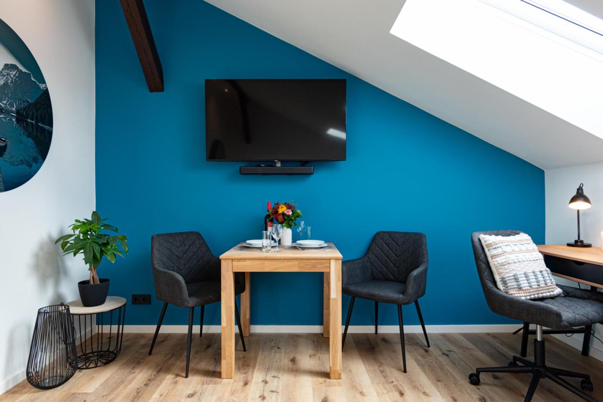 Sweethome - Zentral - Kueche & Parkplatz, Wifi Halle  Exteriör bild