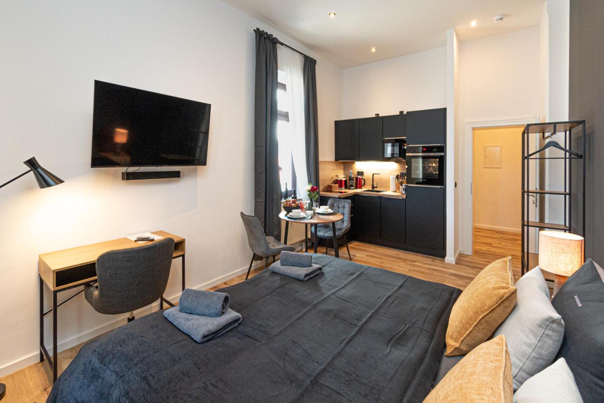Sweethome - Zentral - Kueche & Parkplatz, Wifi Halle  Exteriör bild